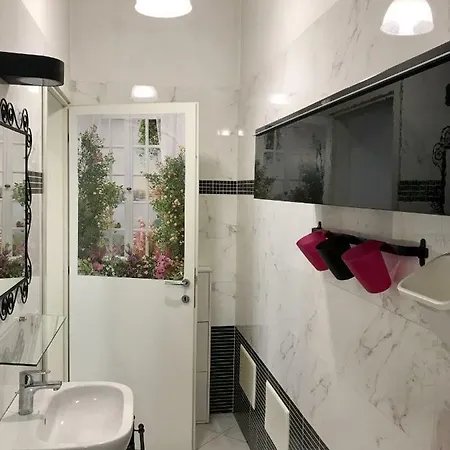Sarpi Apartman Milánó