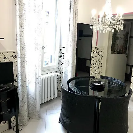 Sarpi * Milaan